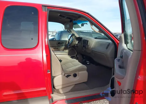 2002 Ford F-150 Lariat/Xl/Xlt from USA, damaged, VIN 1FTRX18L22NA83752